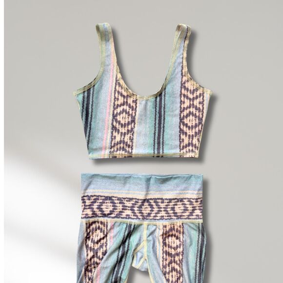 Teeki Border Town Hot Pants + Tank Set – XS - Picture 4 of 5